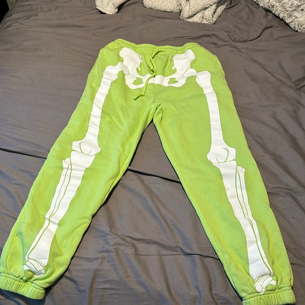 Skeleton sweats